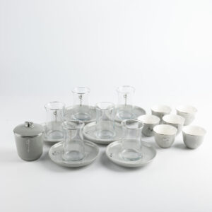Liqa a - Set para te 19 pcs. Gris y plateado