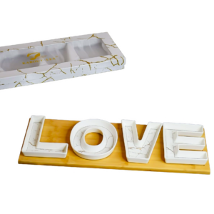 Set 4 platos porcelana, LOVE,diseño grietas (KX 2918-W-4S)