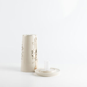 [ET2828] Liqa a - Luminaria grande. Beige y dorado.