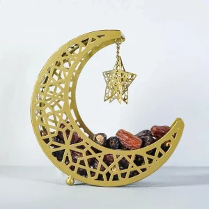 Luna dorada, calado en metal